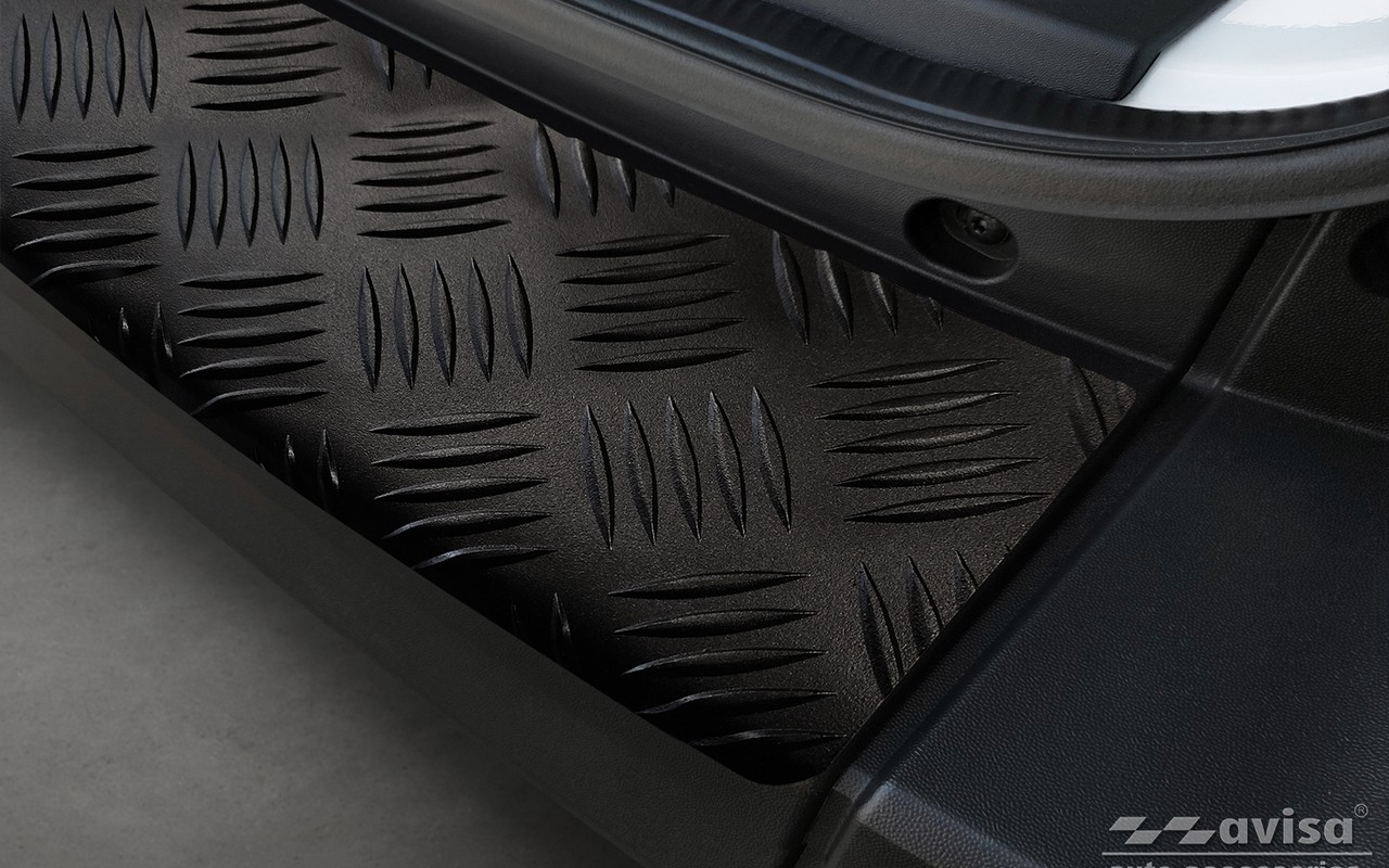 Ochranná lišta zadního nárazníku VW Crafter II, 2016- , Mat Black