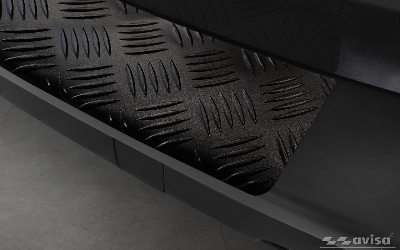 Ochranná lišta zadního nárazníku Citroen Jumpy III, 2016- , nelakovaný nárazník, Mat Black