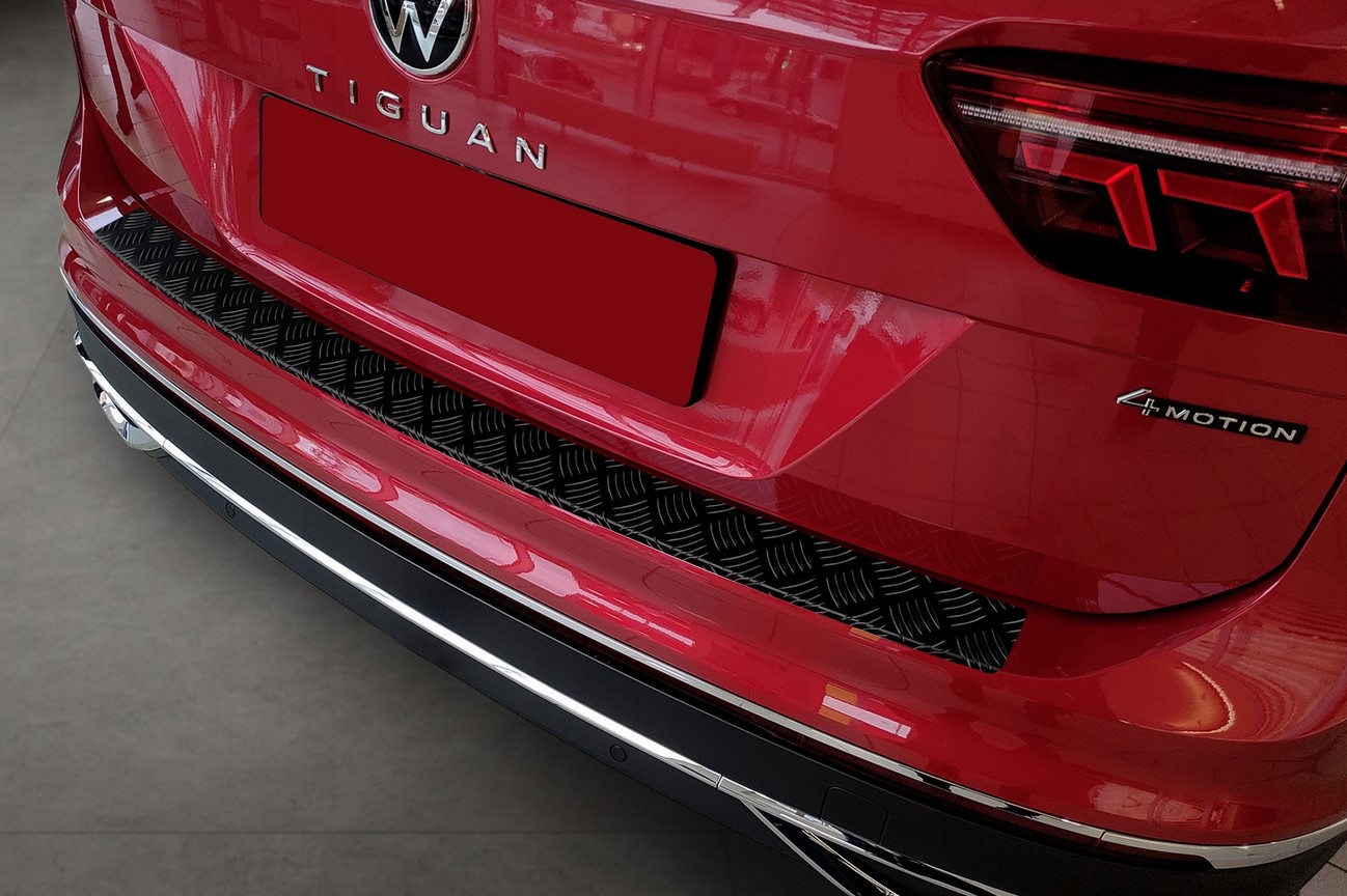 Ochranná lišta zadního nárazníku VW Tiguan II, 2015-2024, Všechny verze, Mat Black