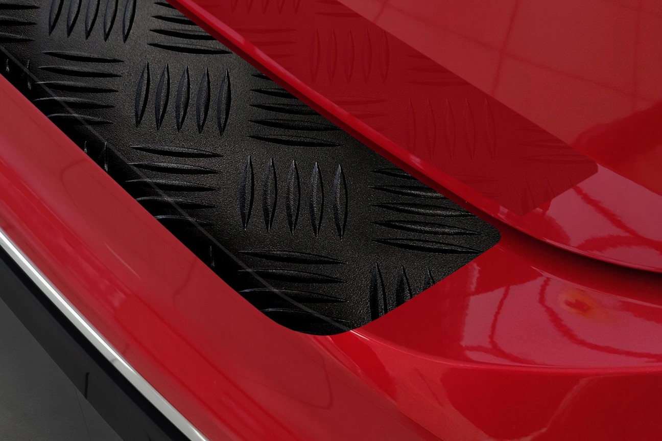 Ochranná lišta zadního nárazníku VW Tiguan II, 2015-2024, Všechny verze, Mat Black