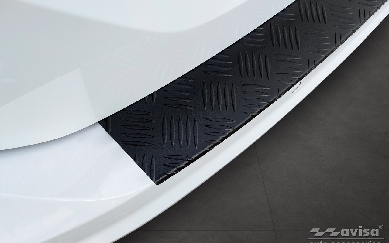 Ochranná lišta zadního nárazníku VW Touran II, 2016- , Mat Black
