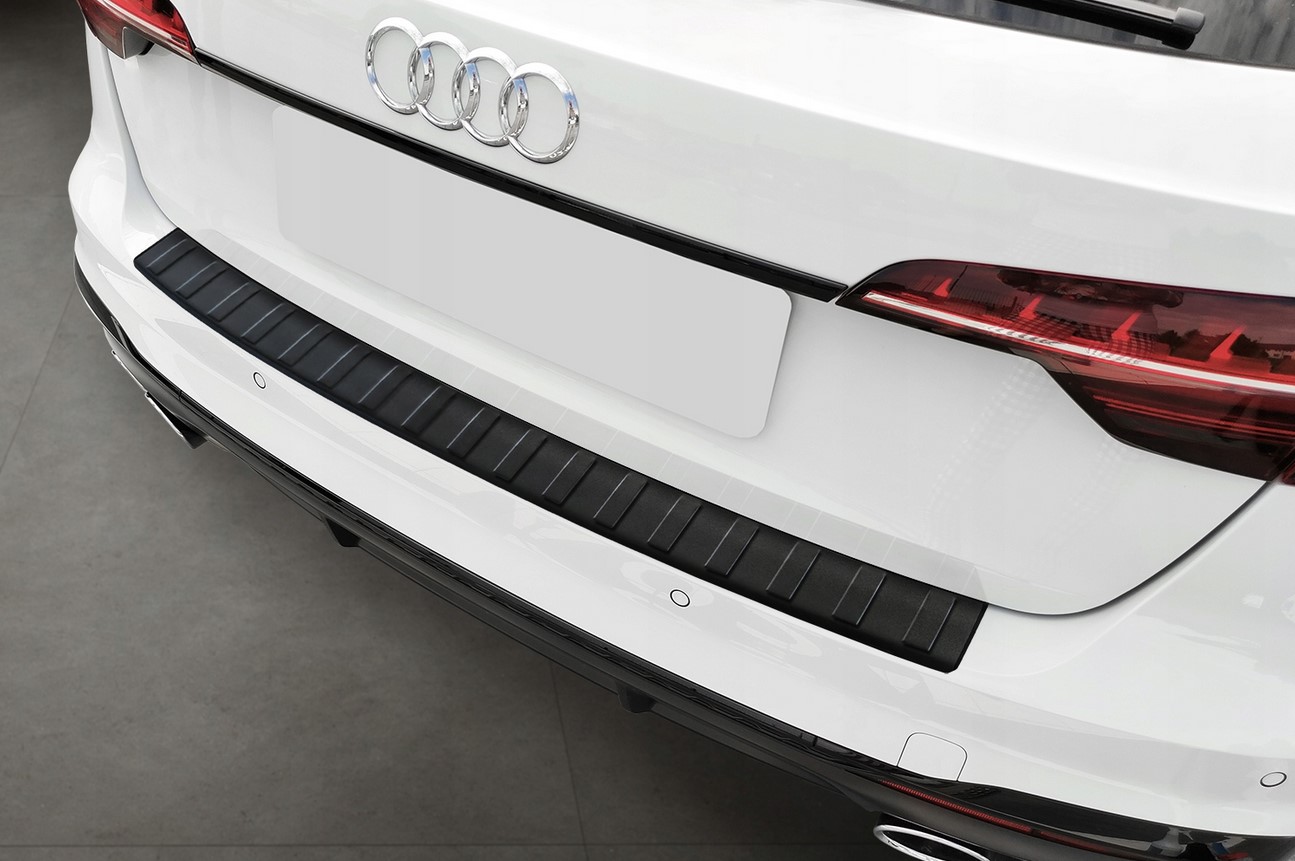 Ochranná lišta zadního nárazníku Audi A4, B9, 2015-2023, Combi, Avant, Mat Black