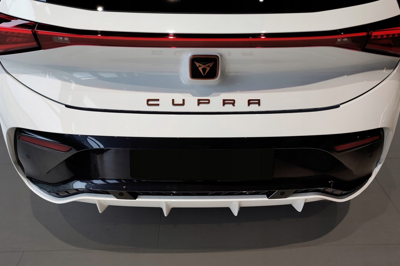 Ochranná lišta zadního nárazníku Cupra Born, 2021- , Hatchback, Mat Black