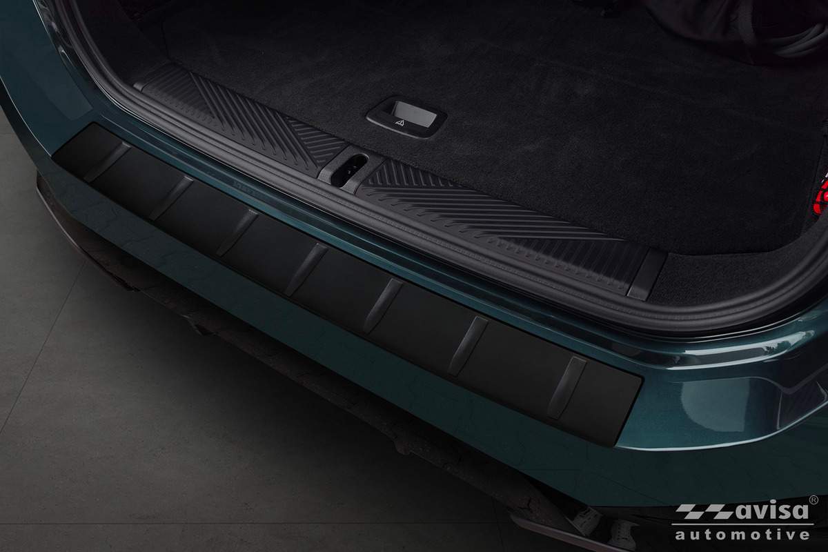 Ochranná lišta zadního nárazníku BMW 5, G61, 2024- , Combi, Touring, Mat Black