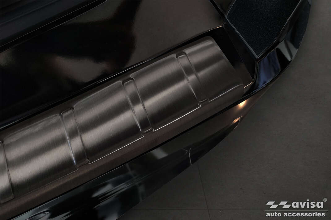 Ochranná lišta zadního nárazníku Lexus RZ, 2023- , Black