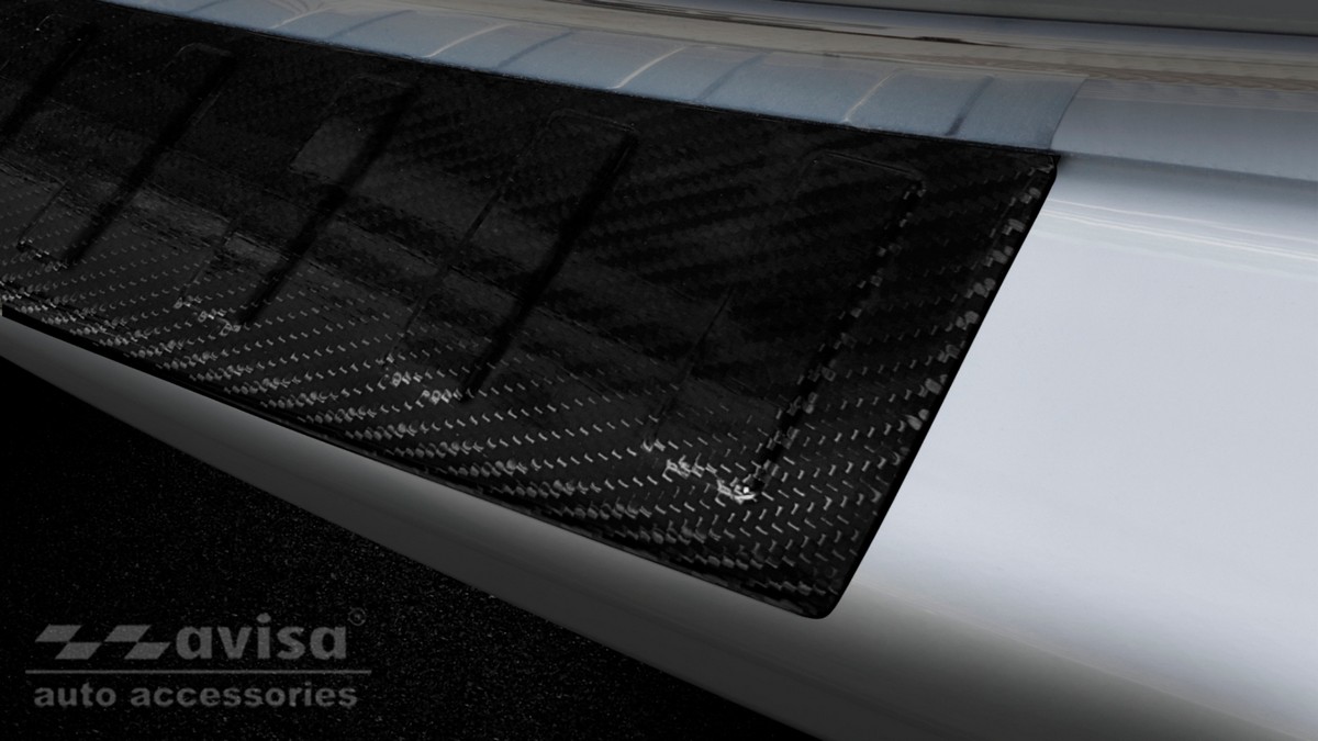 Ochranná lišta zadního nárazníku VW T6, 2015-2023, vyklápěcí dveře, Carbon