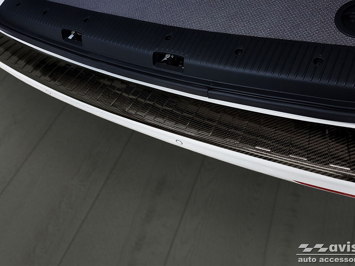 Ochranná lišta zadního nárazníku VW T6, 2015-2023, křídlové dveře, Carbon