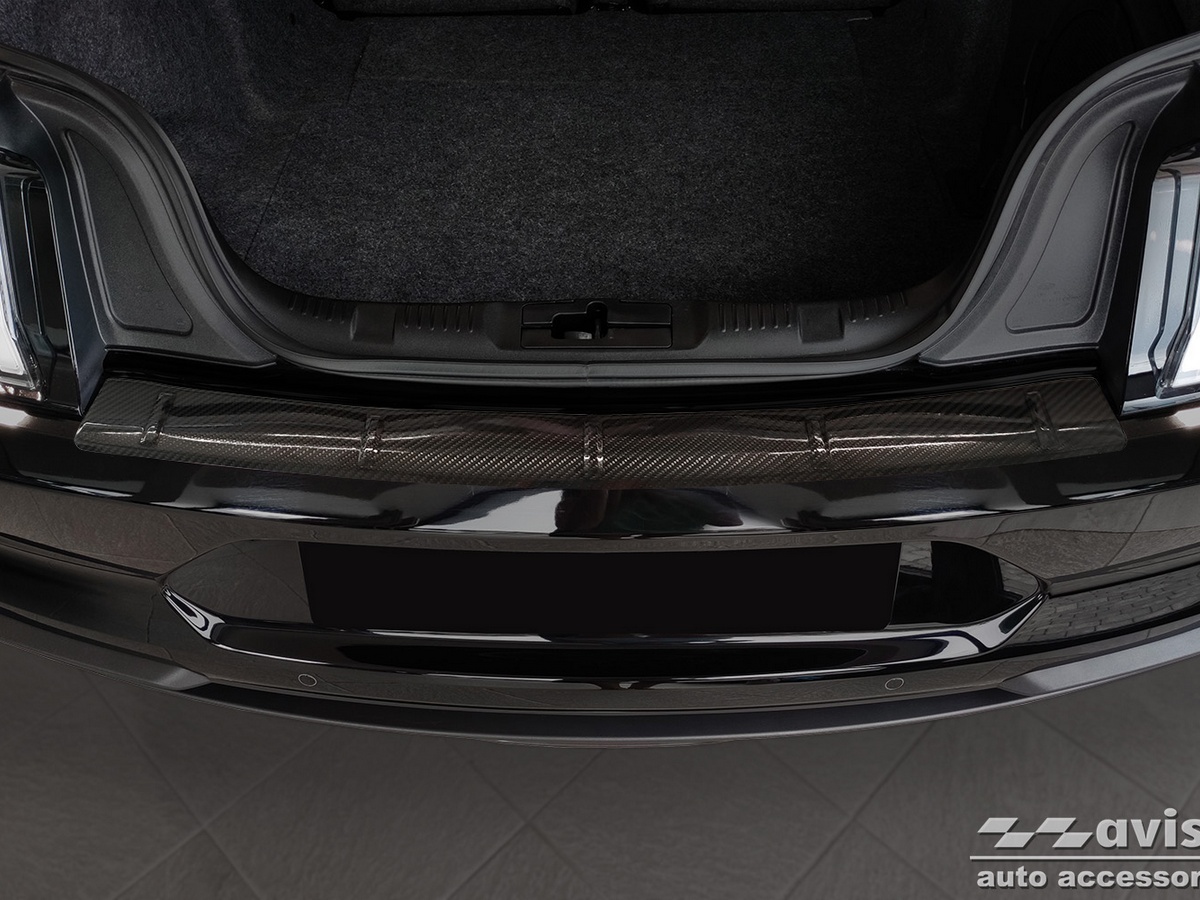 Ochranná lišta zadního nárazníku Ford Mustang VI, 2015-2023, Coupe, GT, Carbon