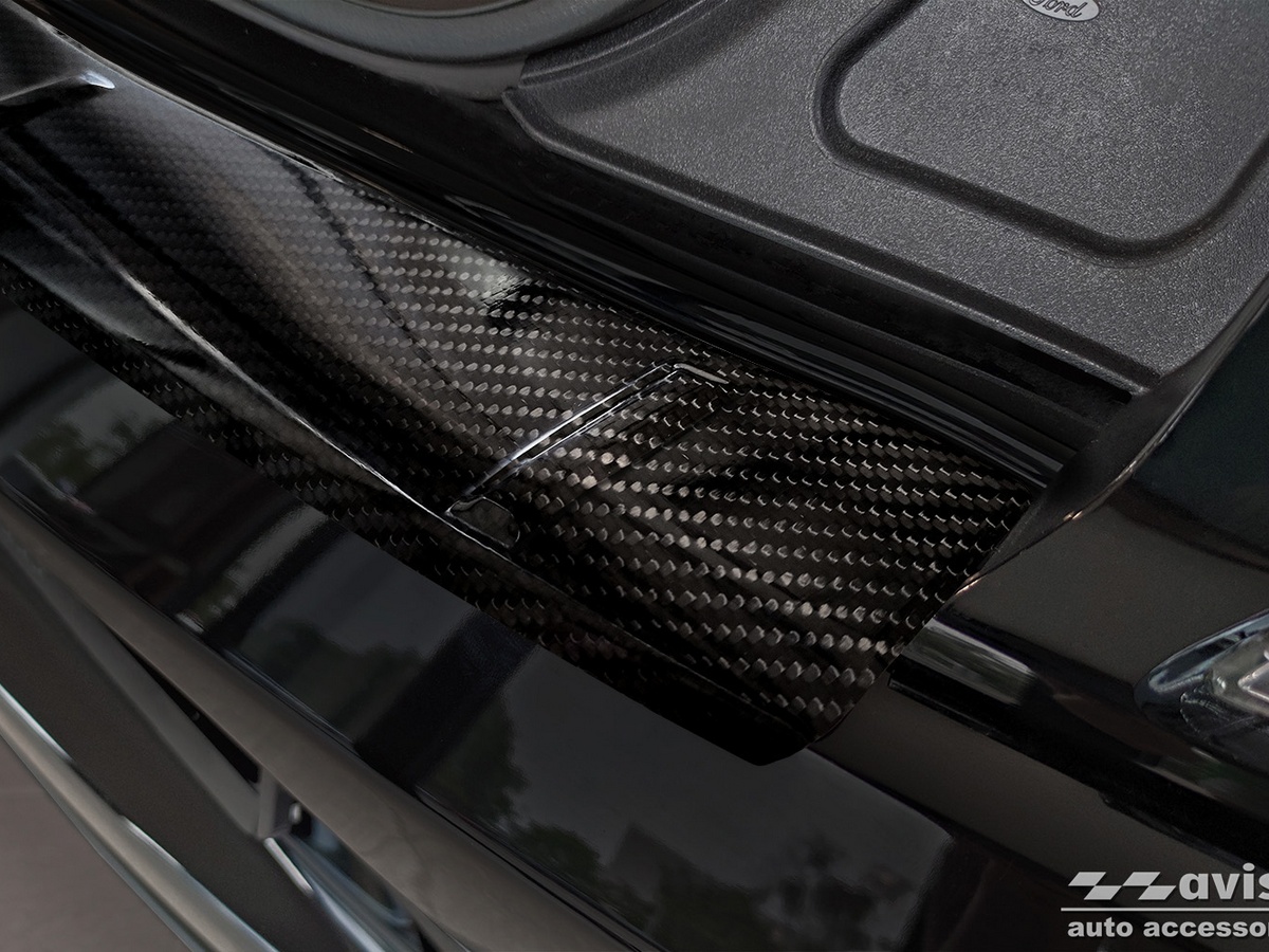Ochranná lišta zadního nárazníku Ford Mustang VI, 2015-2023, Coupe, GT, Carbon