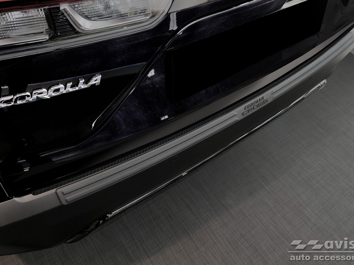 Ochranná lišta zadního nárazníku Toyota Corolla Cross, 2022- , Carbon