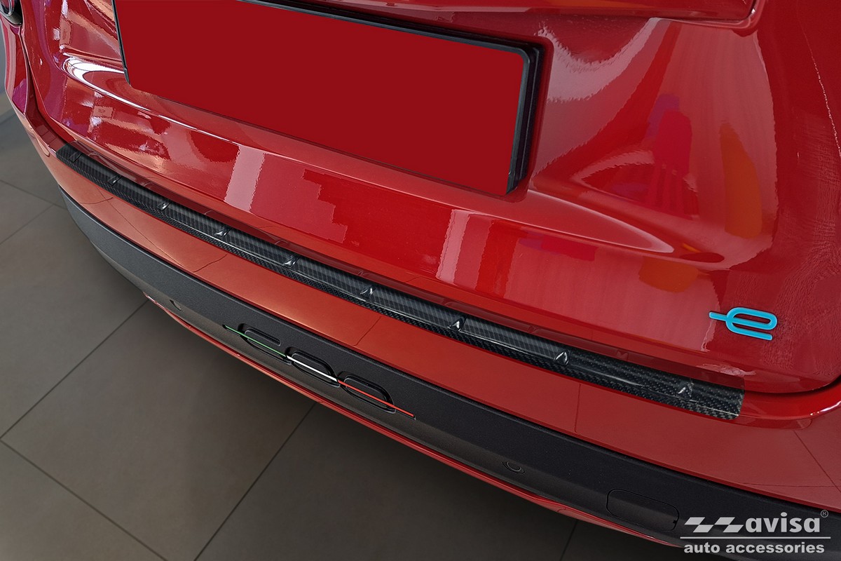 Ochranná lišta zadního nárazníku Fiat 600, 2023- , Carbon