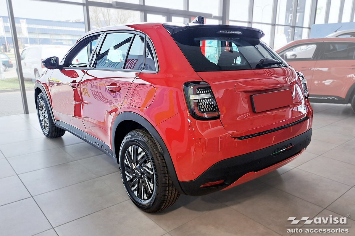 Ochranná lišta zadního nárazníku Fiat 600, 2023- , Carbon