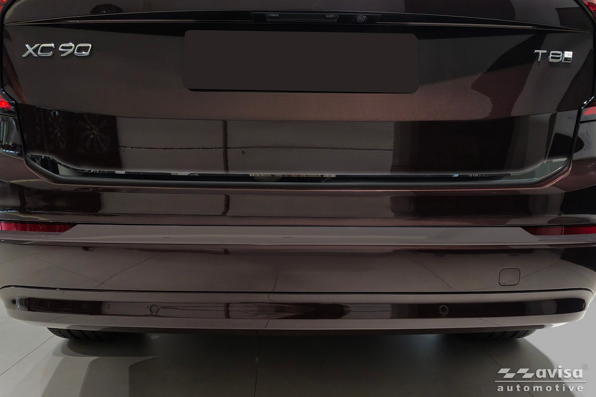 Ozdobná lišta na víko kufru do Volvo XC90 II, 2014-, Glossy Black