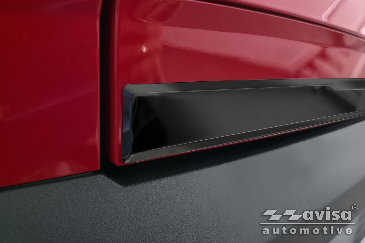 Ozdobná lišta na víko kufru do Hyundai Tucson IV, 2020-, Glossy Black