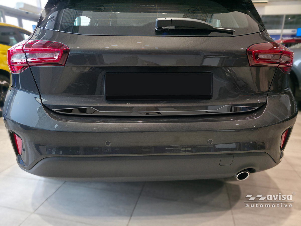 Ozdobná lišta na víko kufru do Ford Focus IV, 2018-, 5 dvéř., Hatchback, ST-Line, Glossy Black
