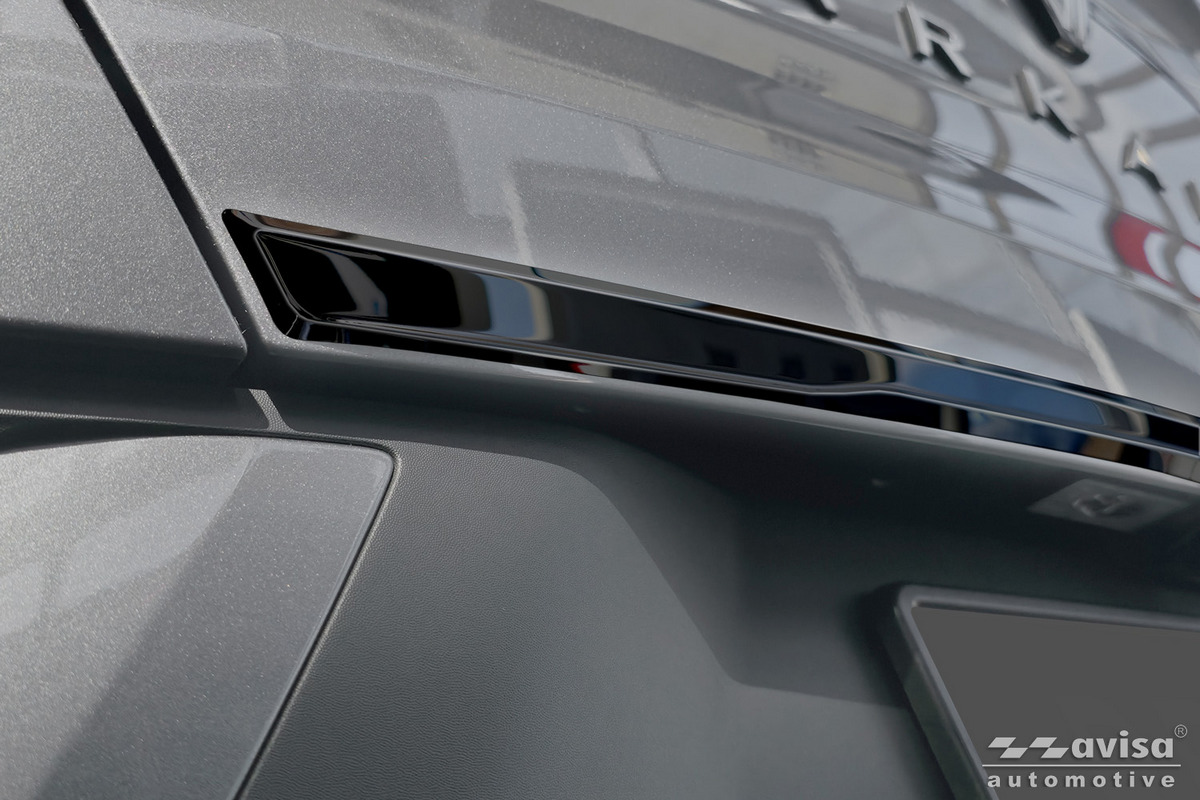 Ozdobná lišta na víko kufru do Renault Arkana,  2019-,  Glossy Black