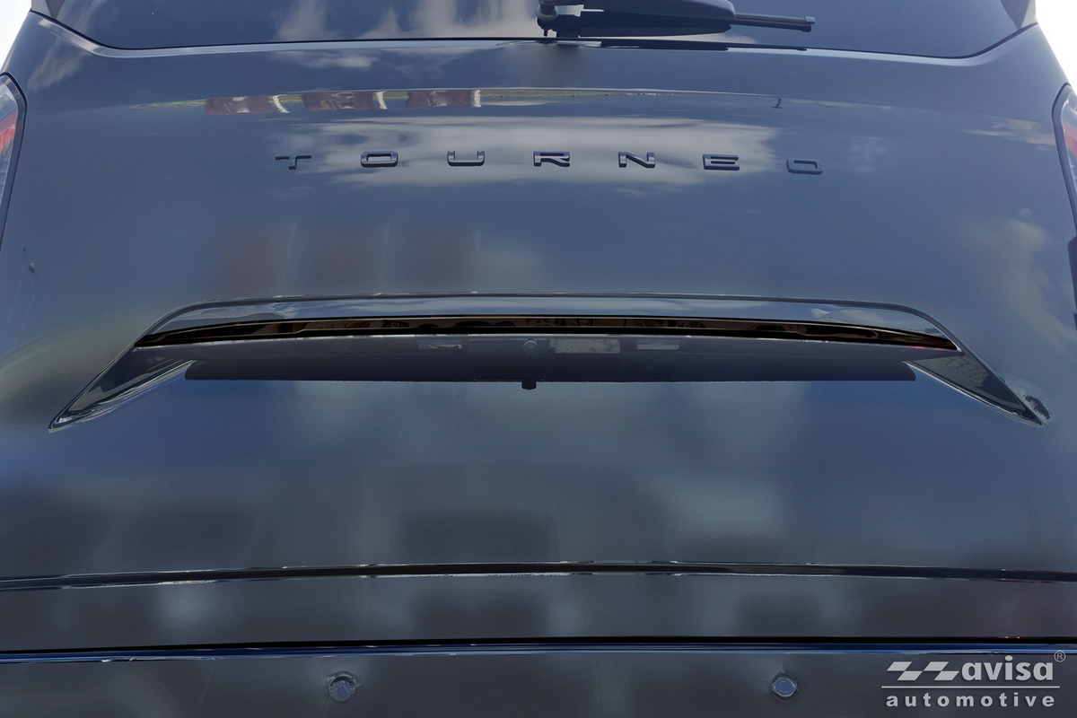 Ozdobná lišta na víko kufru do Ford Custom Transit/Tourneo, 2023-, Glossy Black