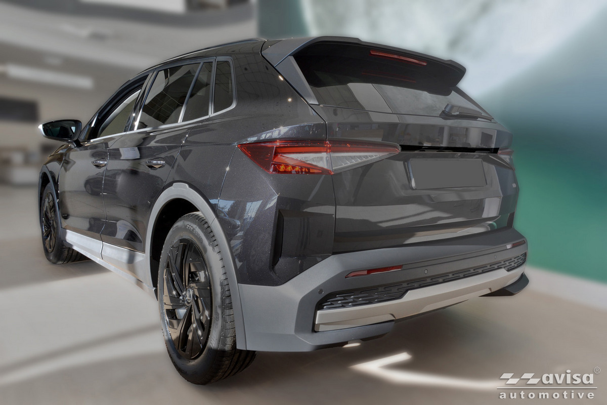 Ozdobná lišta na víko kufru do Škoda Elroq, 2025-, Glossy Black