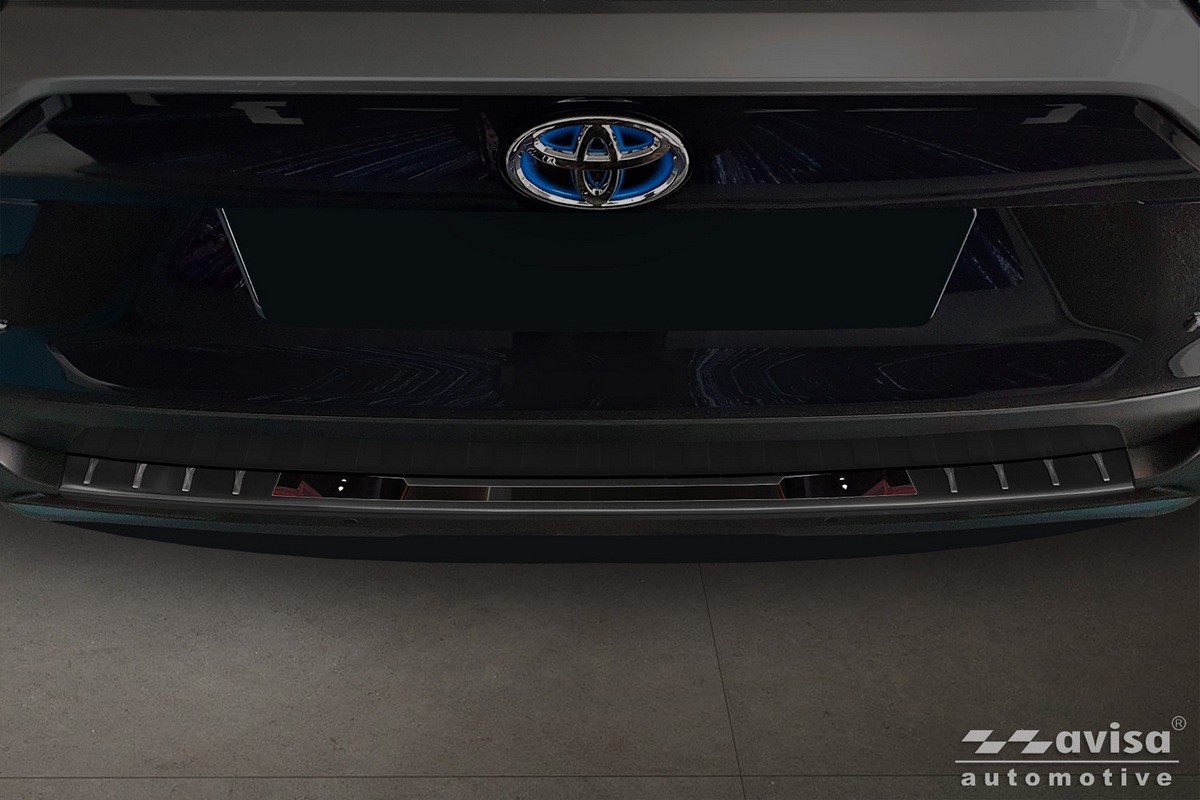 Lišta na nárazník - Kryt hrany kufru, Toyota Rav4 V, 2018- , Shadow Premium