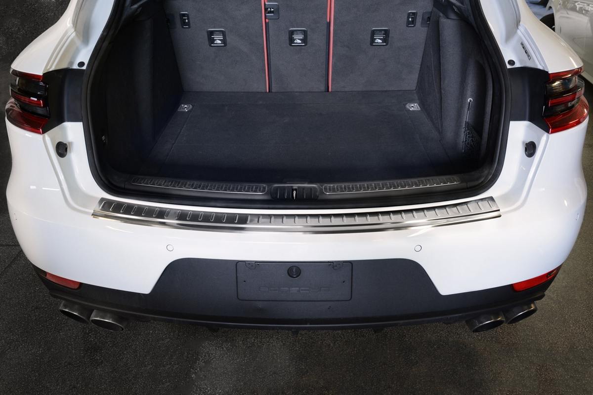 Lišta na nárazník - Kryt hrany kufru, Porsche Macan, 2014- ,