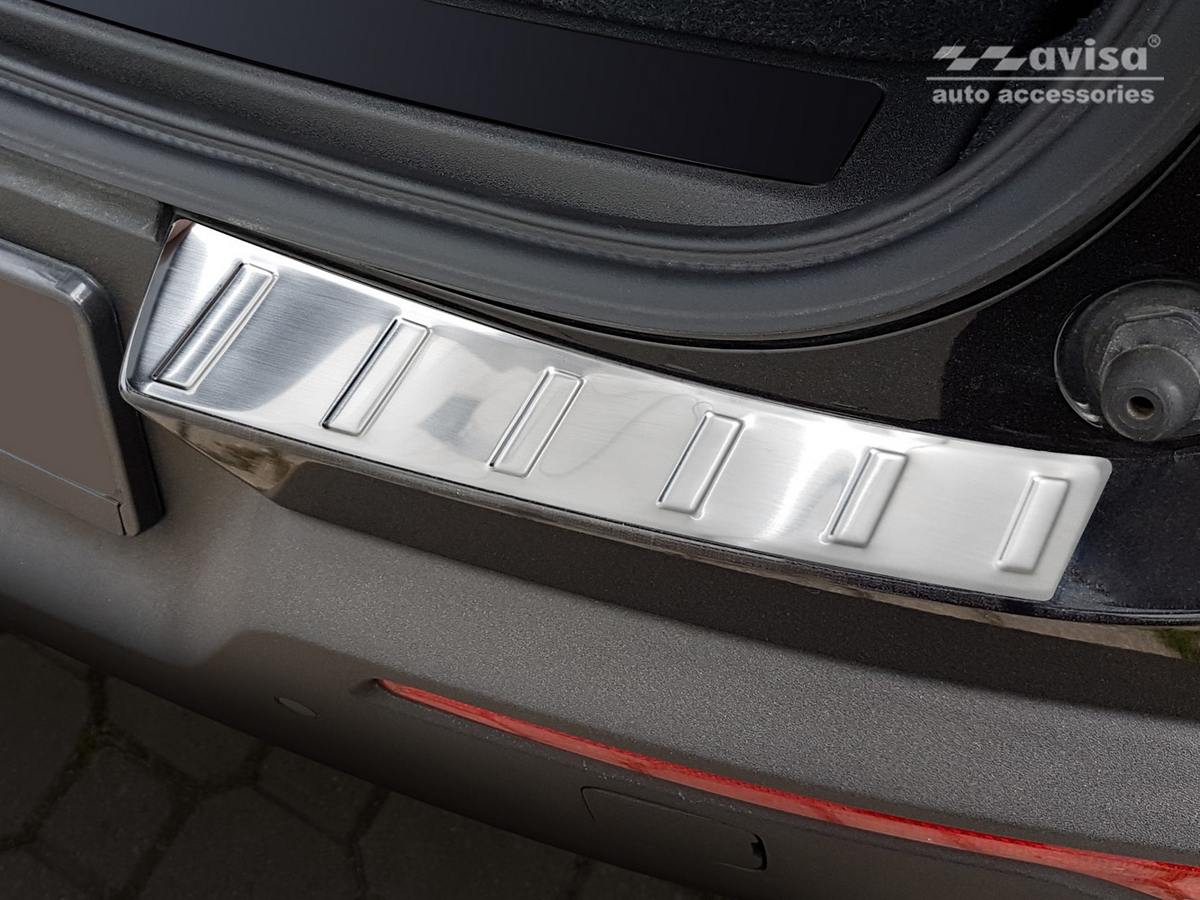 Lišta na nárazník - Kryt hrany kufru, Volvo XC40, 2017- ,