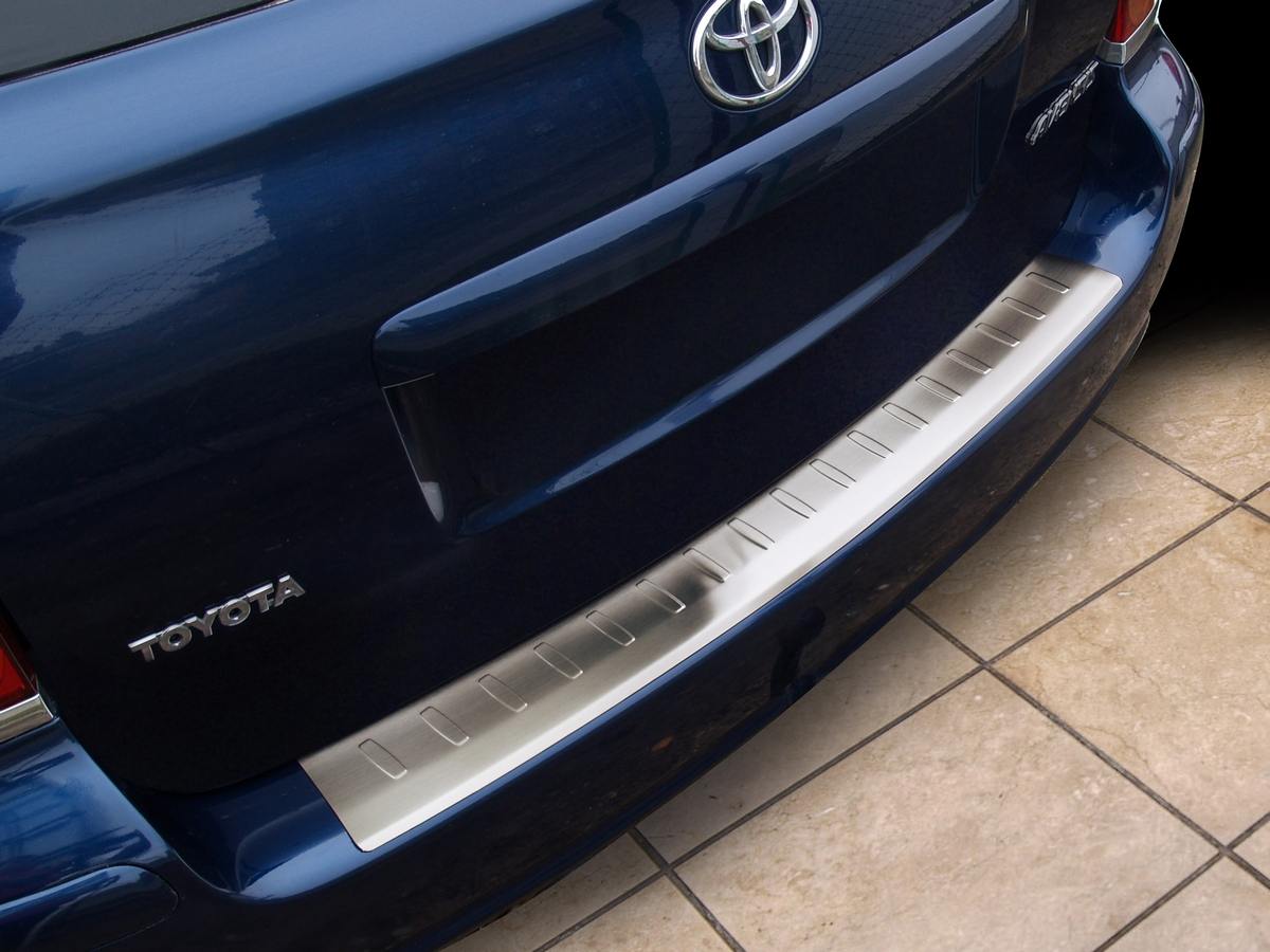 Lišta na nárazník - Kryt hrany kufru, Toyota Avensis II, 2003-2009, Combi