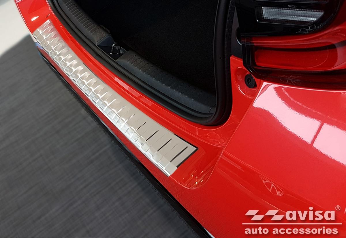 Lišta na nárazník - Kryt hrany kufru, Toyota Yaris IV, 2020- , 5 dvéř.
