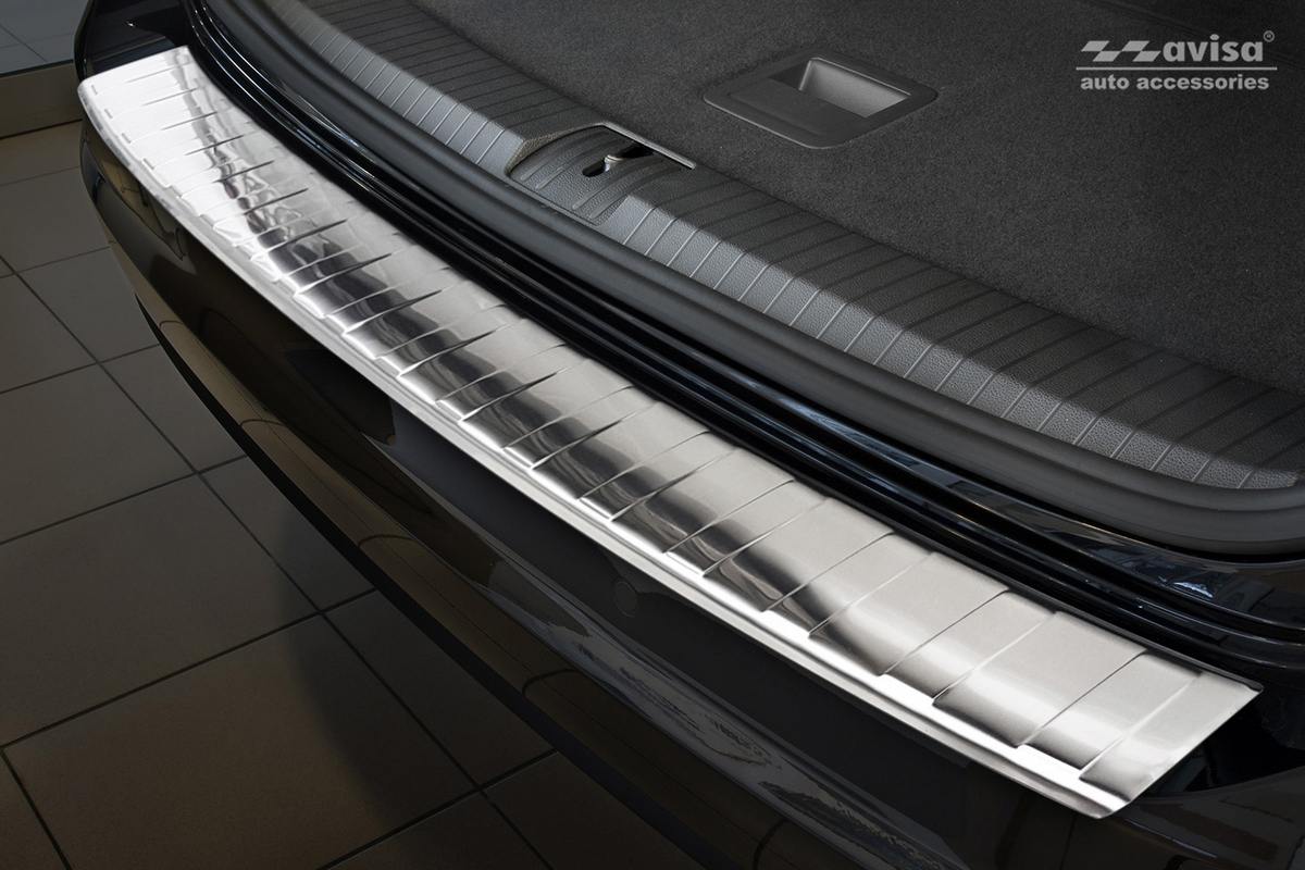 Lišta na nárazník - Kryt hrany kufru, VW Touran II, 2016-