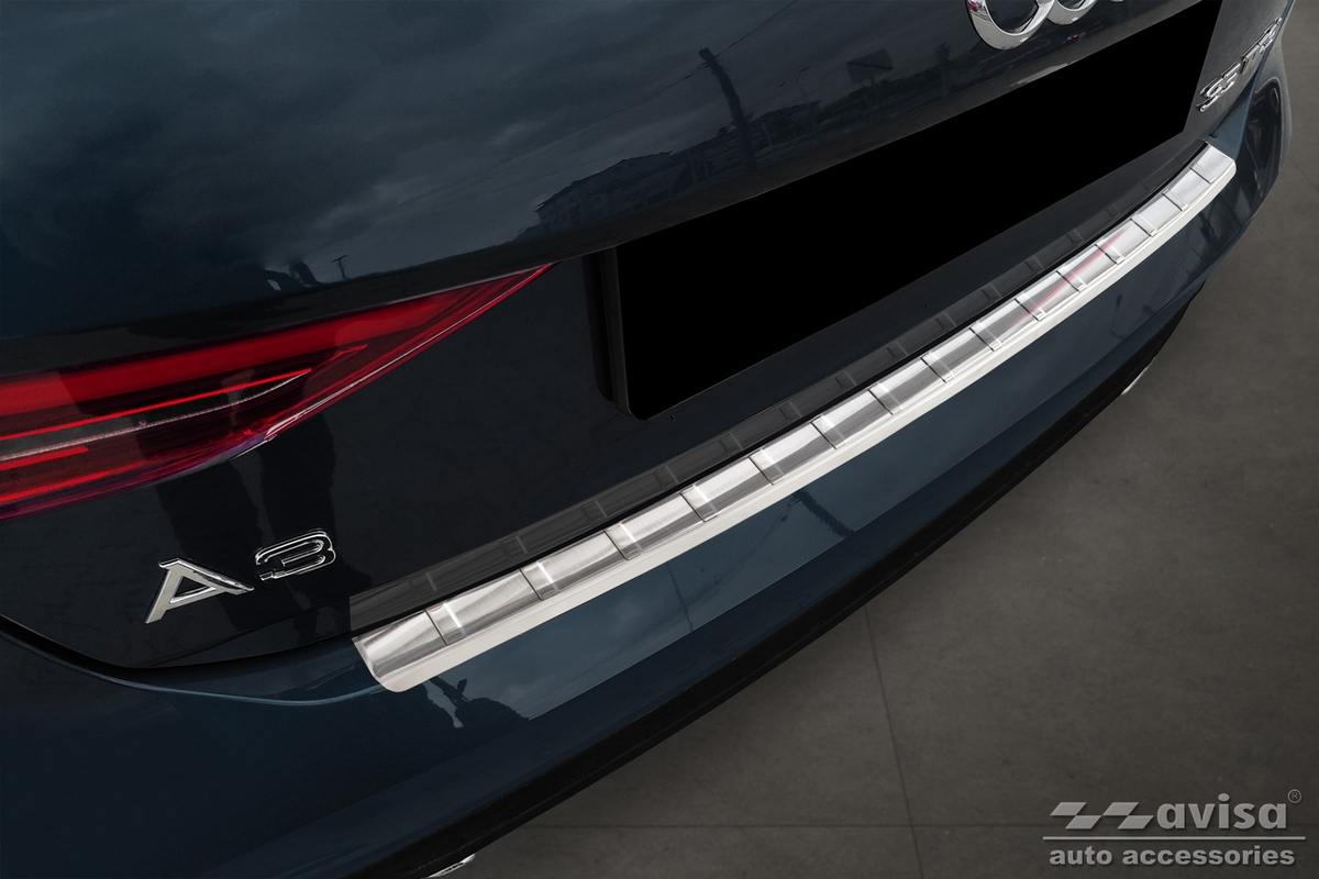 Lišta na nárazník - Kryt hrany kufru, Audi A3 IV, 2020- , Sportback, S-Line