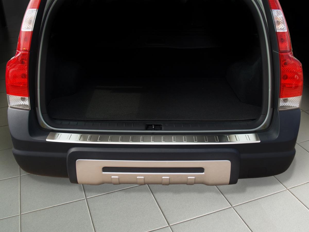 Lišta na nárazník - Kryt hrany kufru, Volvo XC70, 2004-2007