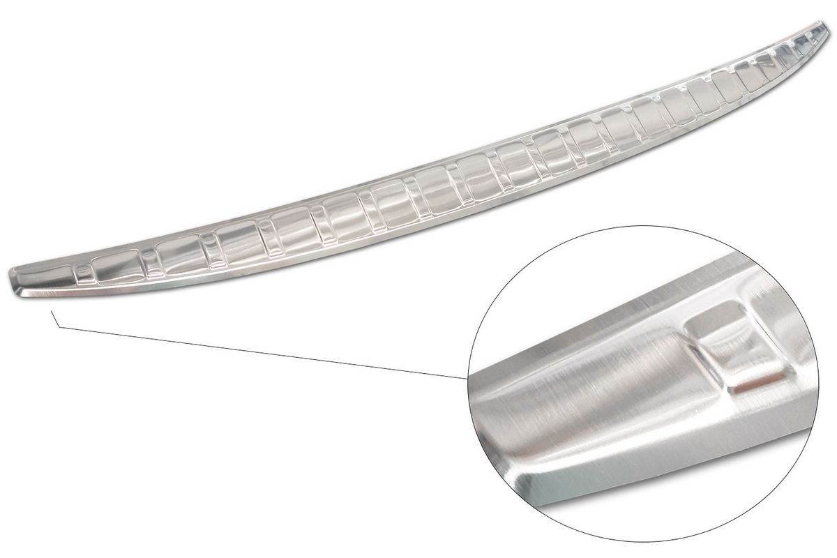 Lišta na nárazník - Kryt hrany kufru, Toyota Camry IX, 2017- , Hybrid