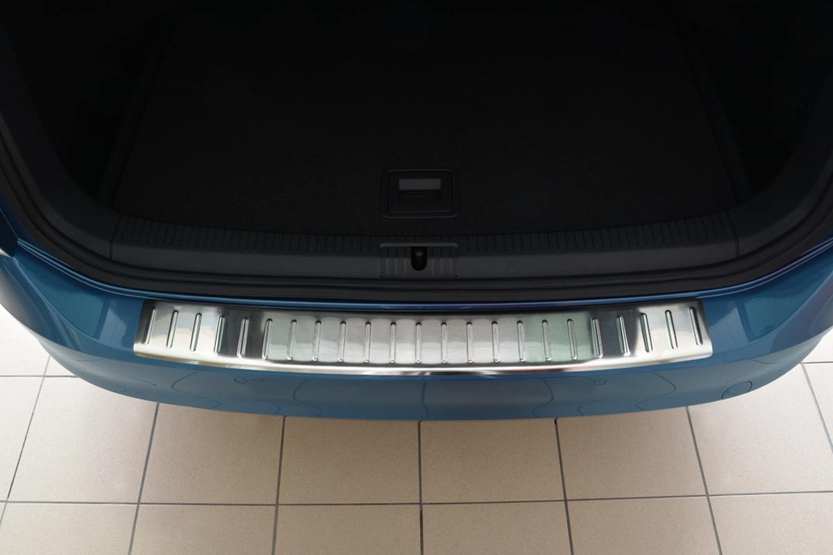 Lišta na nárazník - Kryt hrany kufru, VW Golf VII, 2012-2016, Combi