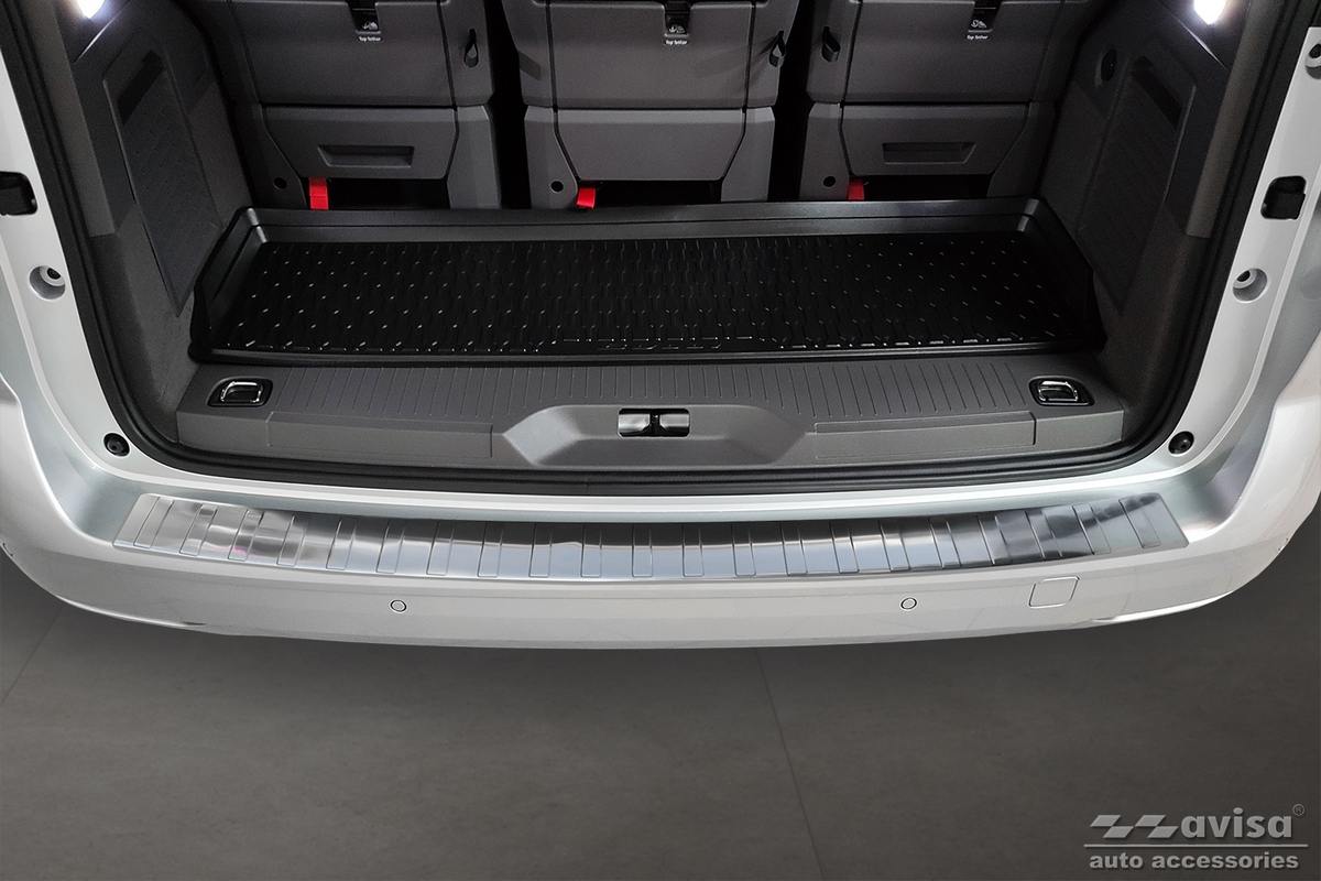 Lišta na nárazník - Kryt hrany kufru, Volkswagen T7, 2021- , Multivan