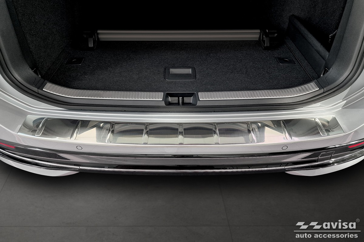 Lišta na nárazník - Kryt hrany kufru, VW Passat B9, 2024- ,Variant, Combi