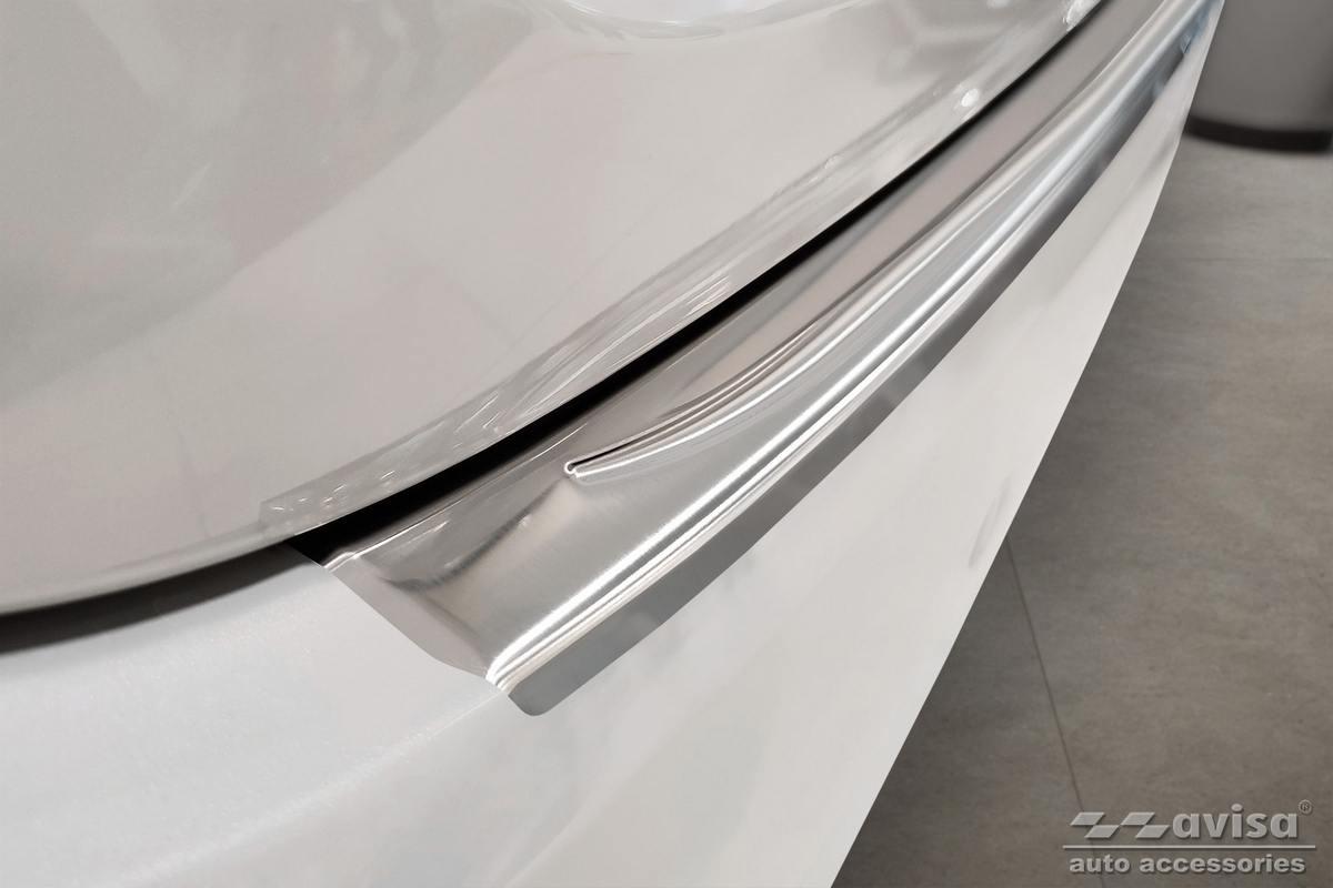 Lišta na nárazník - Kryt hrany kufru, Toyota Corolla XII, 2018- , Sedan