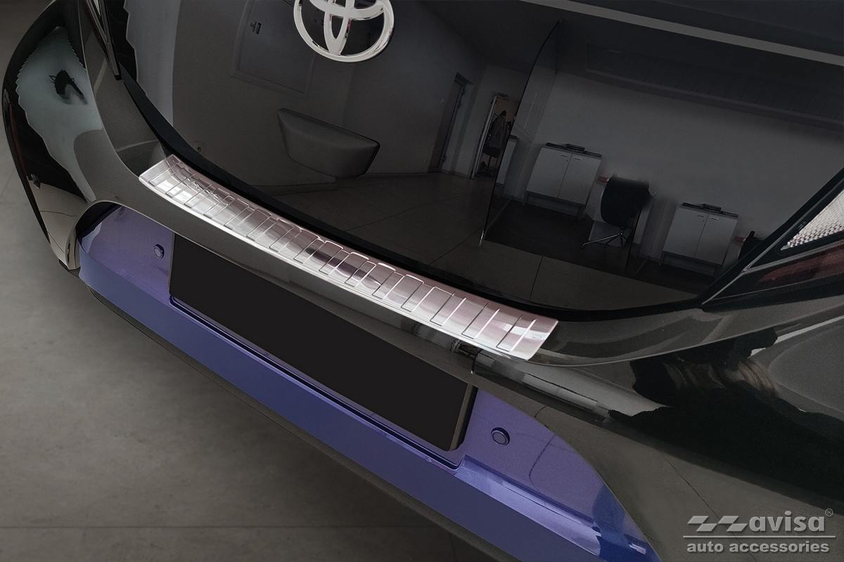 Lišta na nárazník - Kryt hrany kufru, Toyota Aygo X, 2022- , Crossover