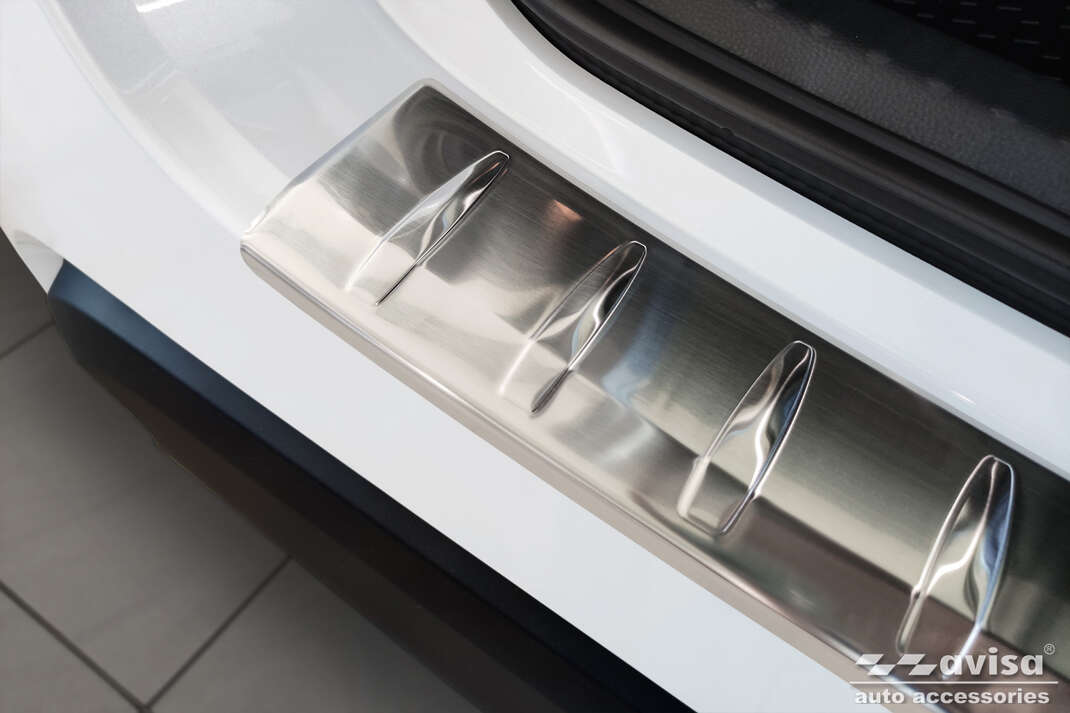 Lišta na nárazník - Kryt hrany kufru, Mazda 2 IV, 2022-, Hybrid