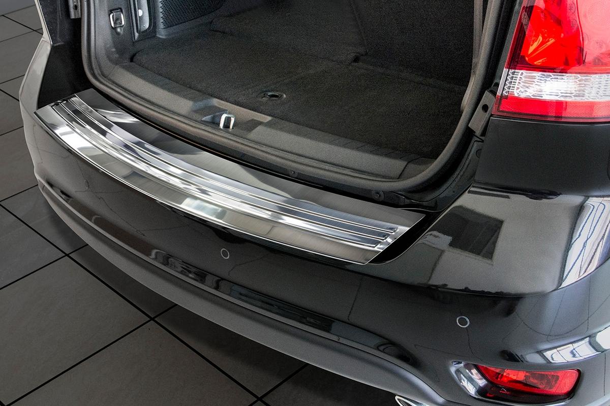 Lišta na nárazník - Kryt hrany kufru, Fiat Freemont, 2011-2016