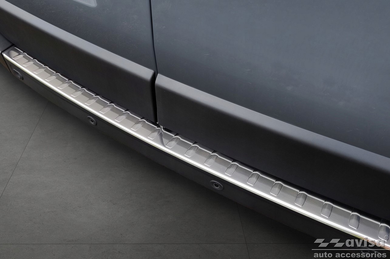 Lišta na nárazník - Kryt hrany kufru, Opel Movano, 2010-2018