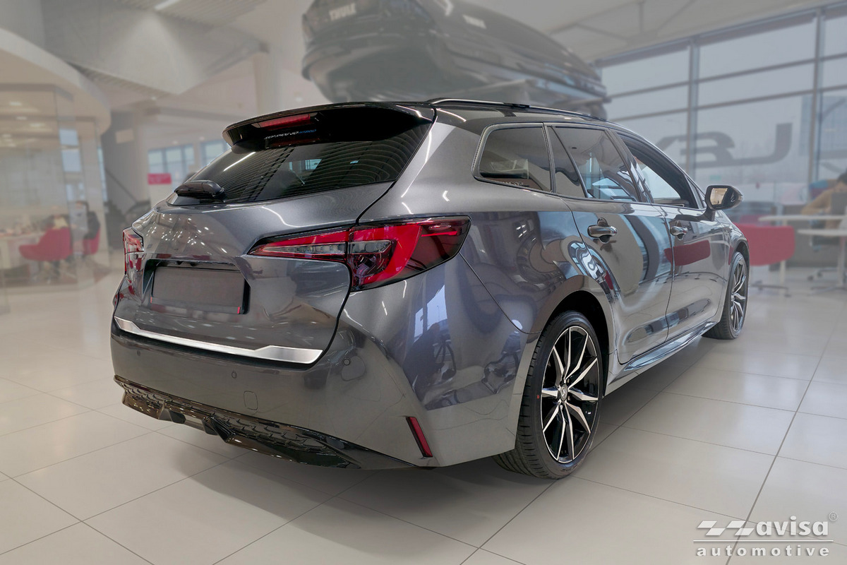 Ozdobná lišta na víko kufru do Toyota Corolla XII,  2018-,  Combi