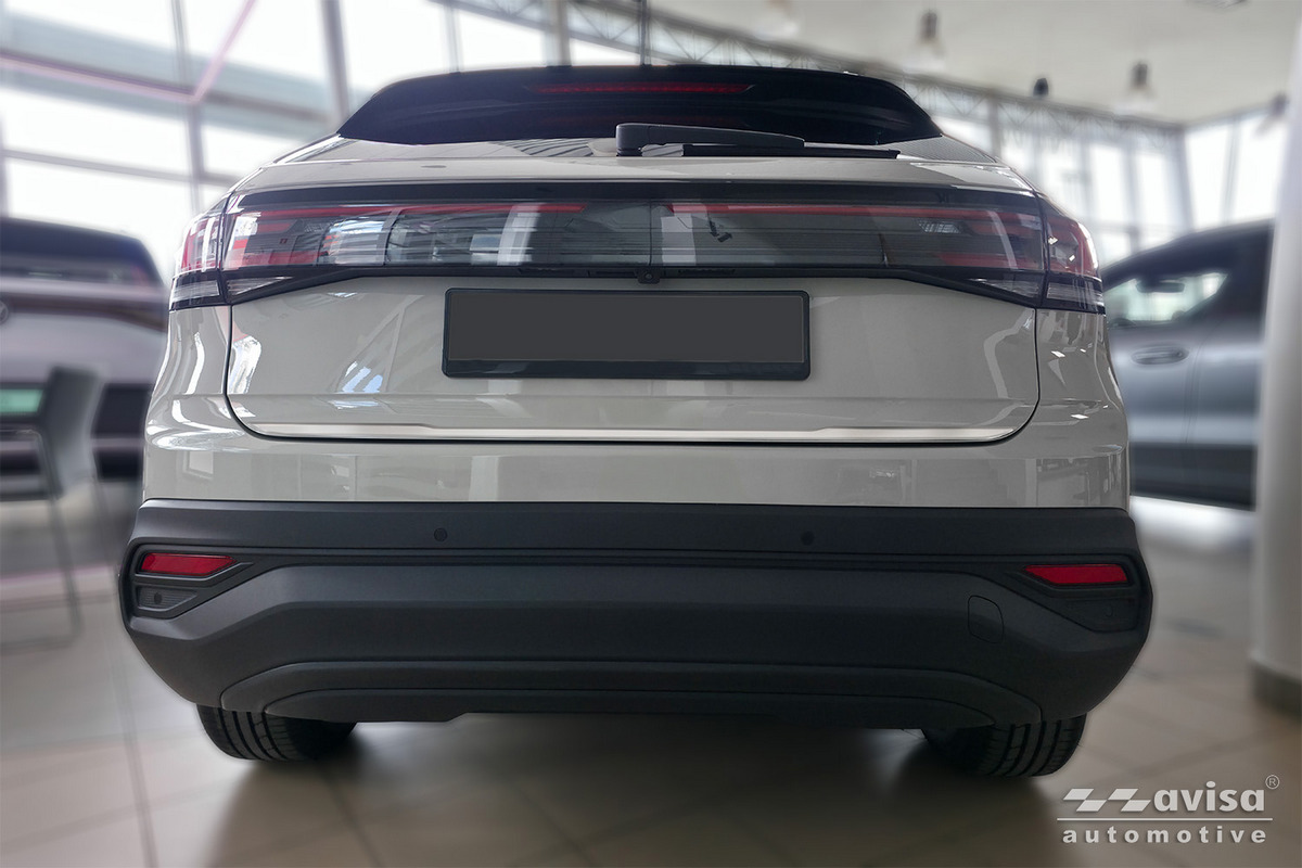 Ozdobná lišta na víko kufru do VW Taigo, 2021-,