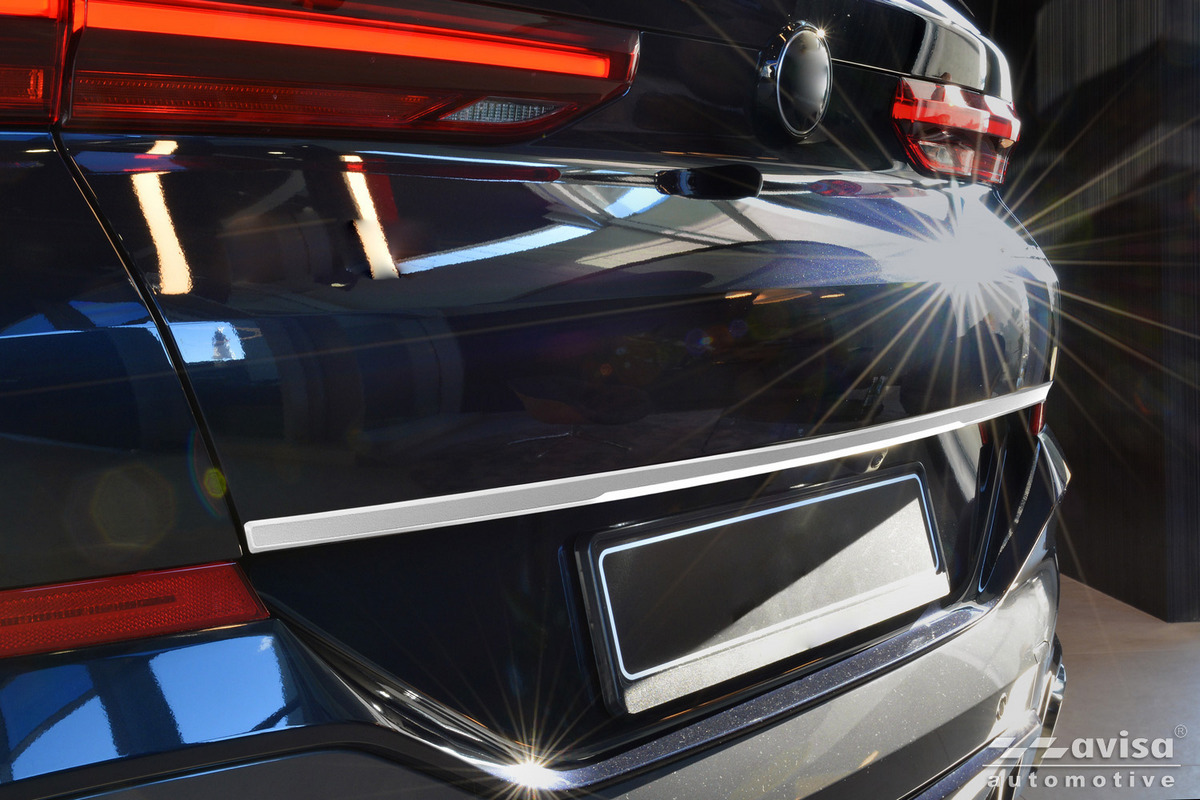 Ozdobná lišta na víko kufru do BMW X6,  G06,  2023-,