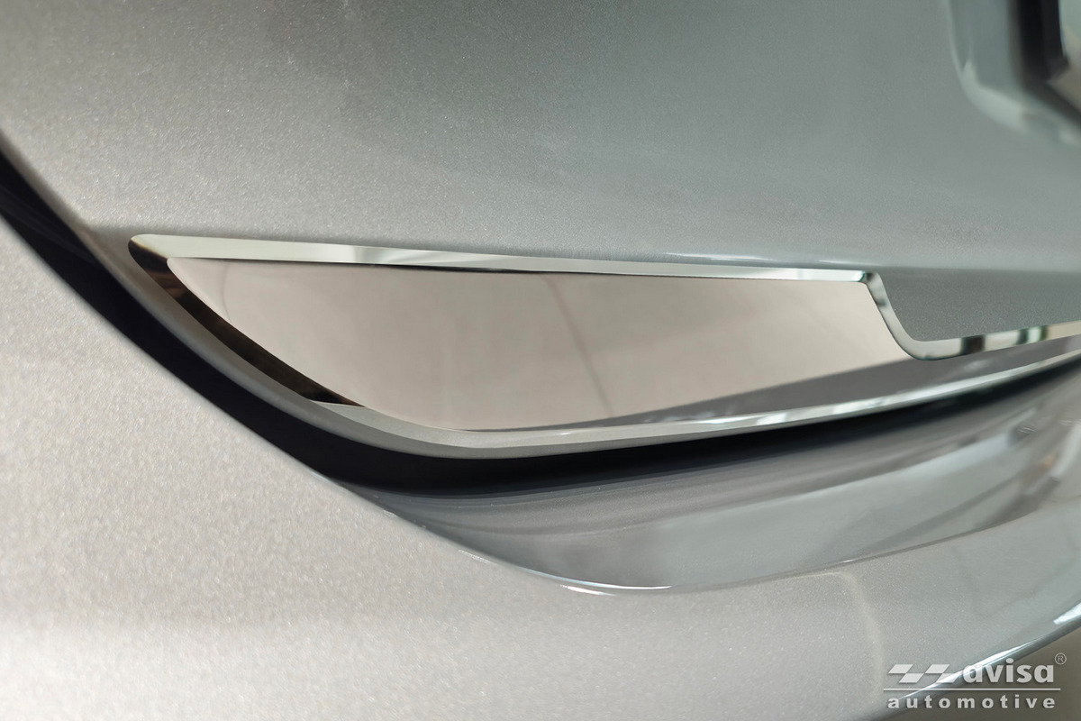 Ozdobná lišta na víko kufru do Volvo V90, 2016-,