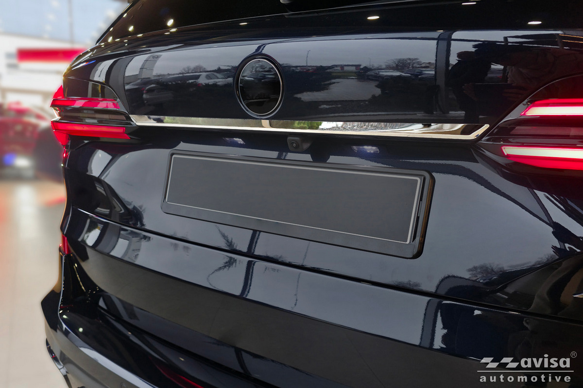Ozdobná lišta na víko kufru do BMW X5, G05, 2018-, M-Paket