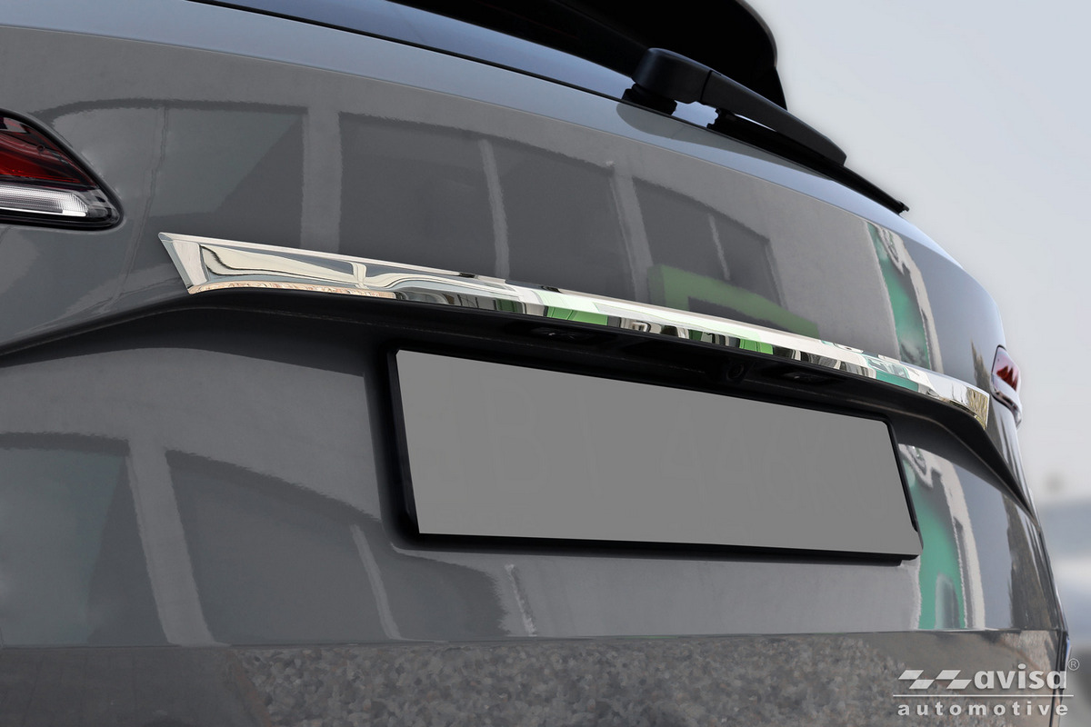 Ozdobná lišta na víko kufru do Škoda Karoq, 2022-, Facelift
