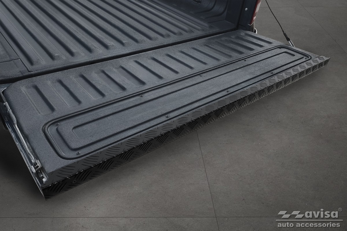 Lišta na zadní víko do VW Amarok, 2016-2021