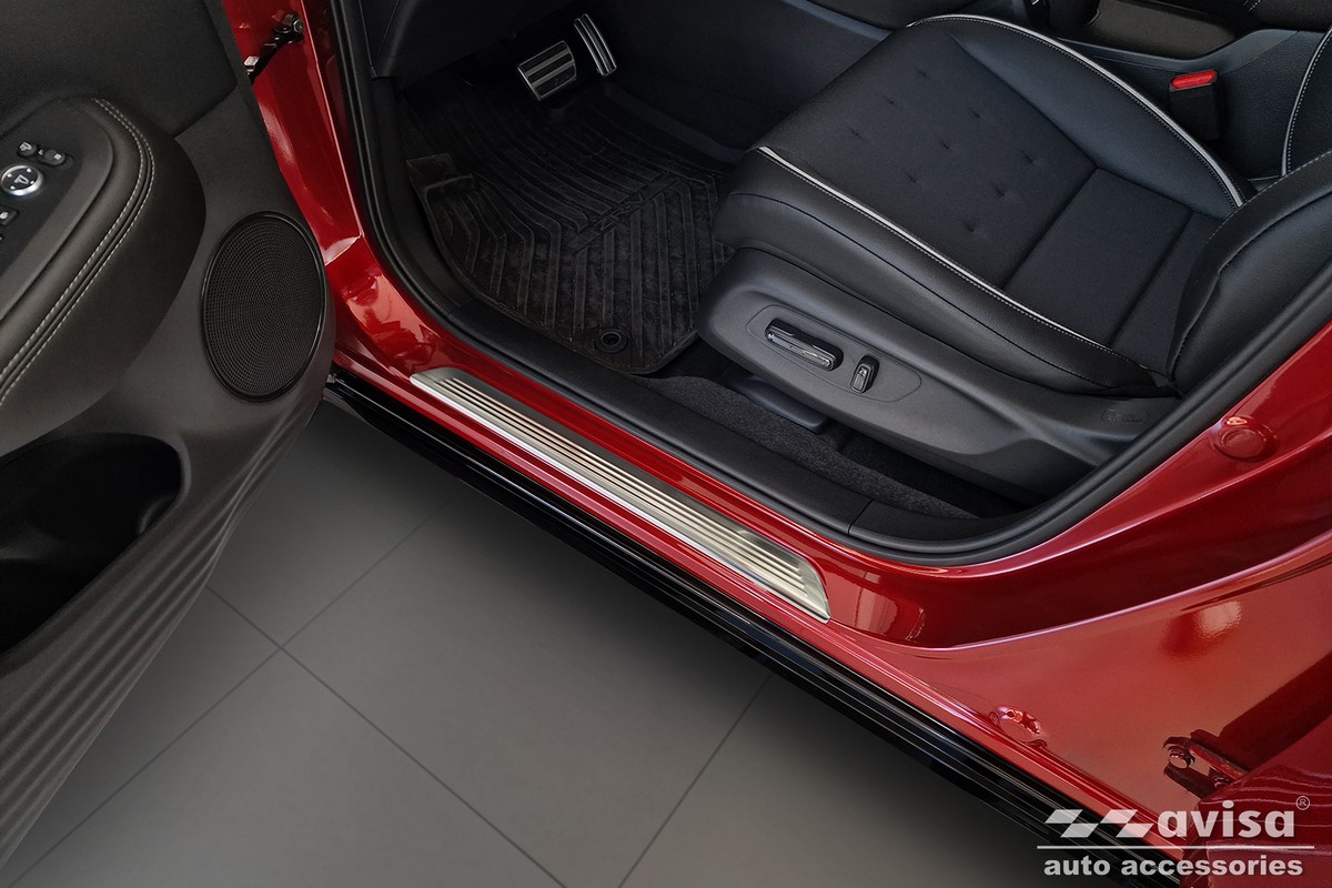 Ochranné kryty prahů, Honda ZR-V, 2023- , Silver