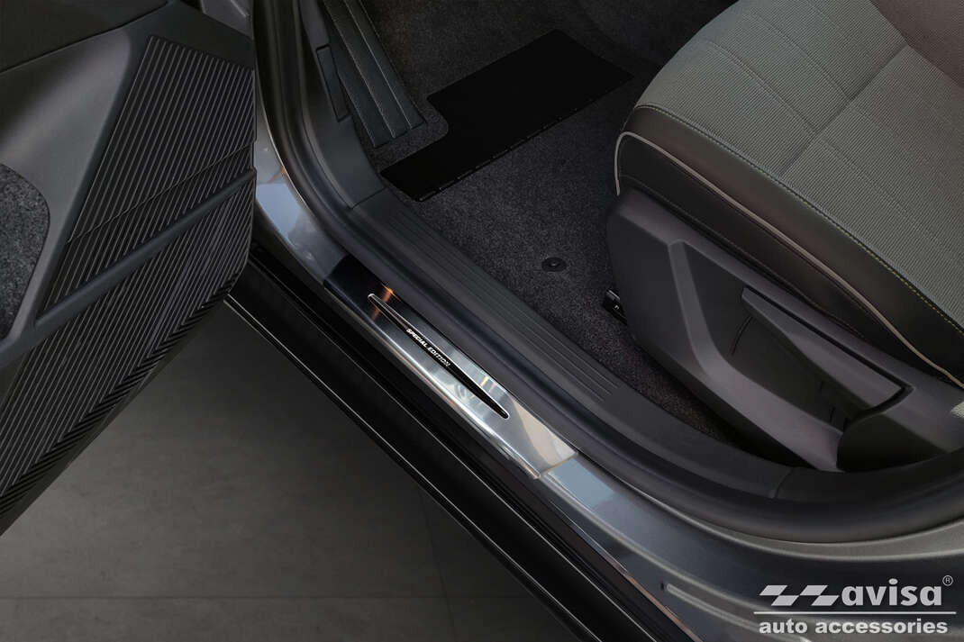 Ochranné kryty prahů, Renault Megane E-Tech, 2022- , Silver