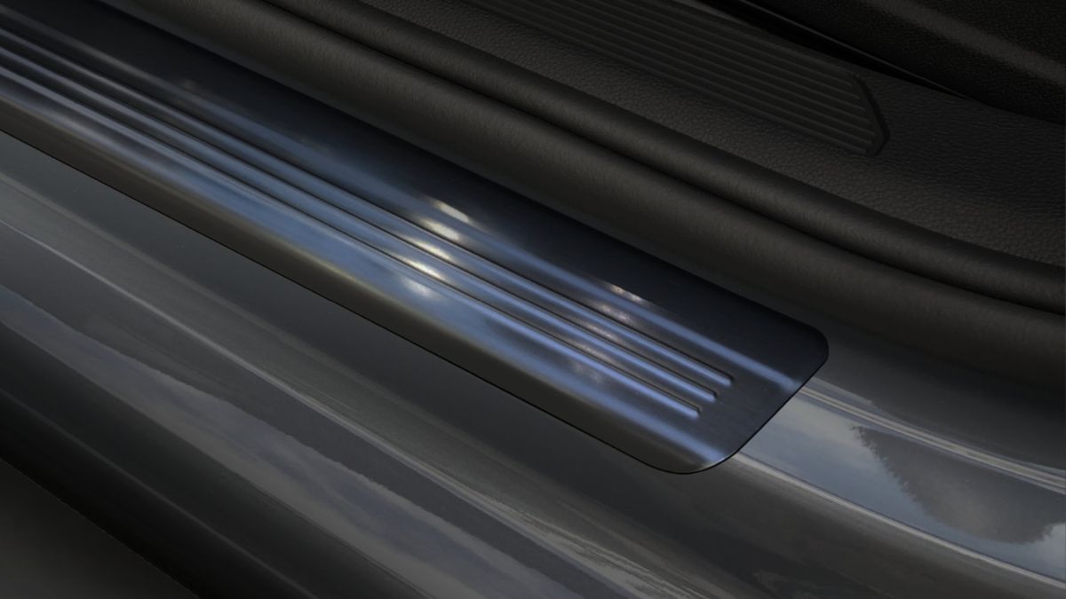 Ochranné kryty prahů, VW Golf VIII, 2019- , Black