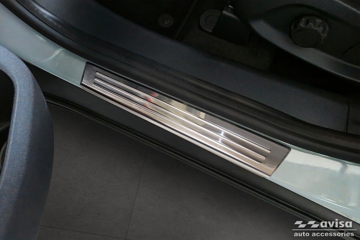 Ochranné kryty prahů, Ford Courier Tourneo, 2023- , Silver